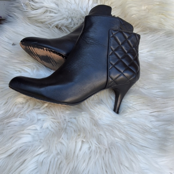 Brooks‎ Brothers black leather quilted ankle boots 7.5 - Picture 2 of 12